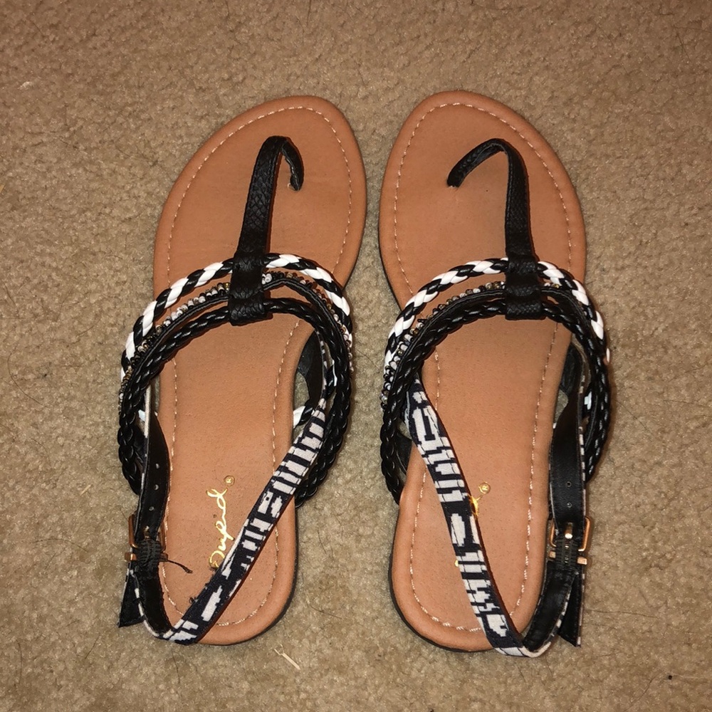 Quipid Beaded Sandals